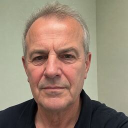 Günter Simoner